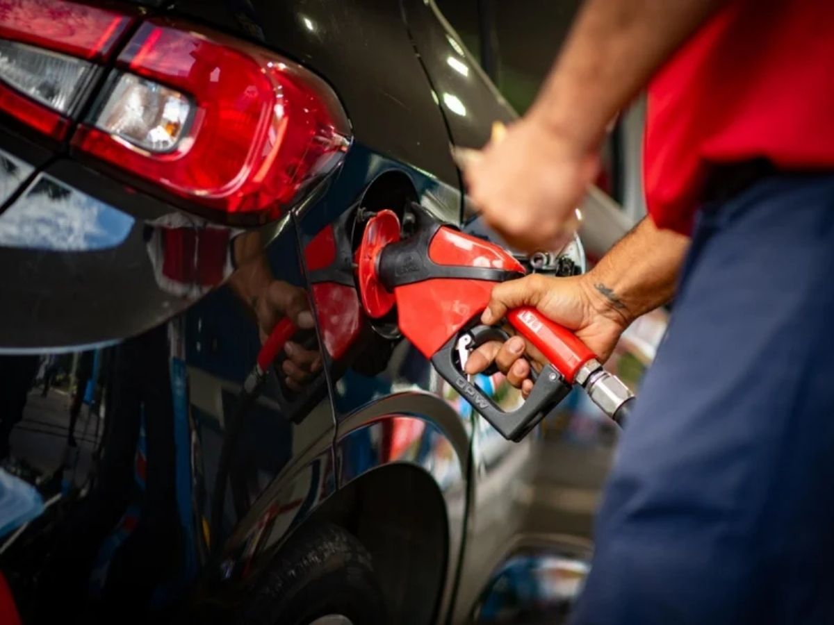 Pressão nas Estradas: Alta do Diesel Eleva Risco de Nova Greve de Caminhoneiros no Brasil